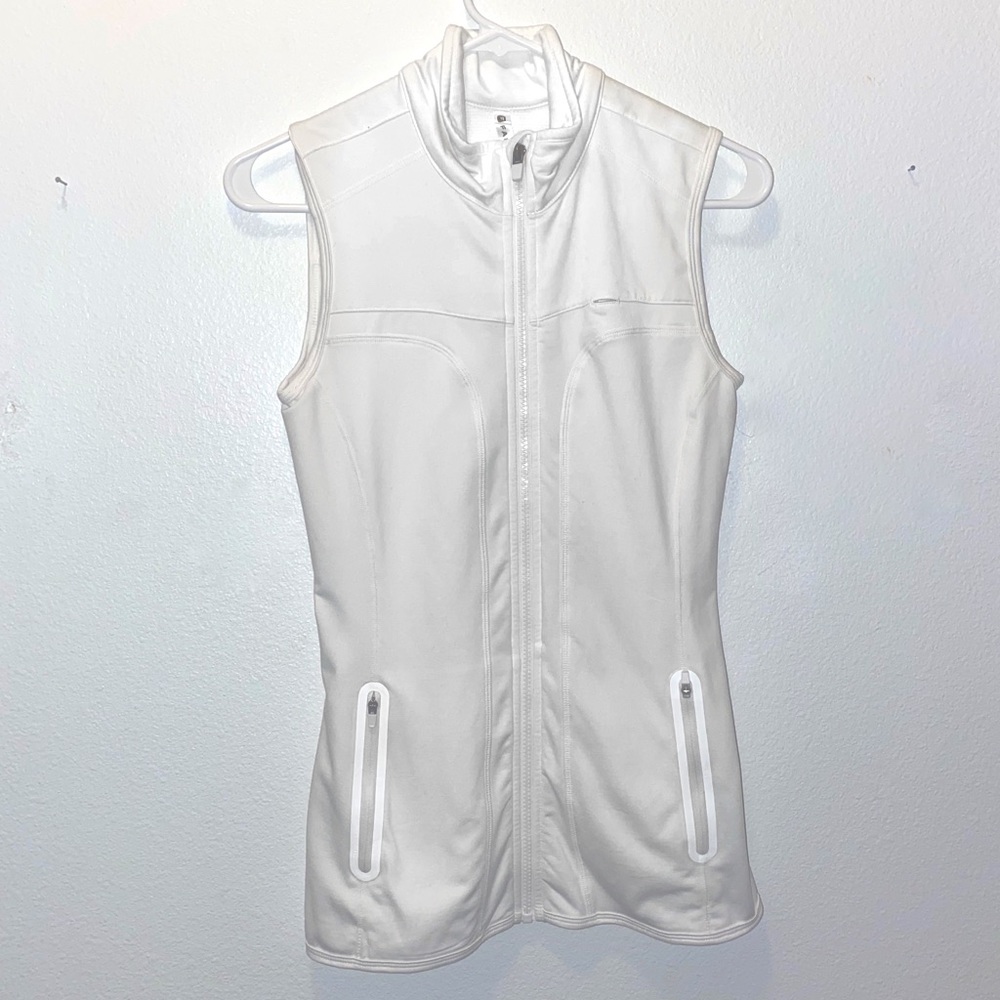 Fabletics White Jojo Vest Size XXS Activewear